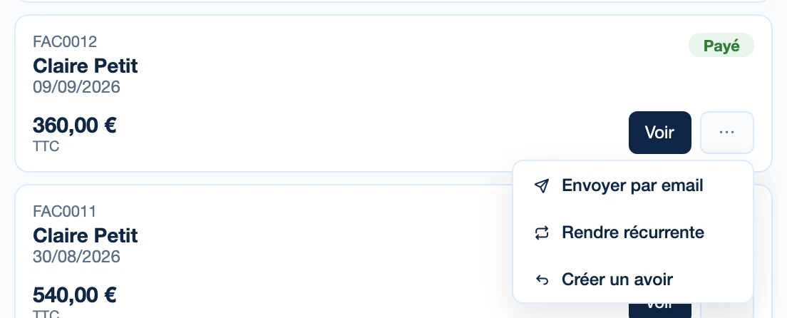 Le menu d'une facture payée dans Kinvo, avec les entrées Envoyer par email, Rendre récurrente et Créer un avoir.