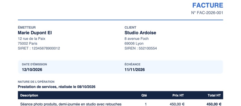 Le haut d'une facture d'exemple : émetteur, client, dates d'émission et d'échéance, nature de l'opération et début du tableau des lignes.